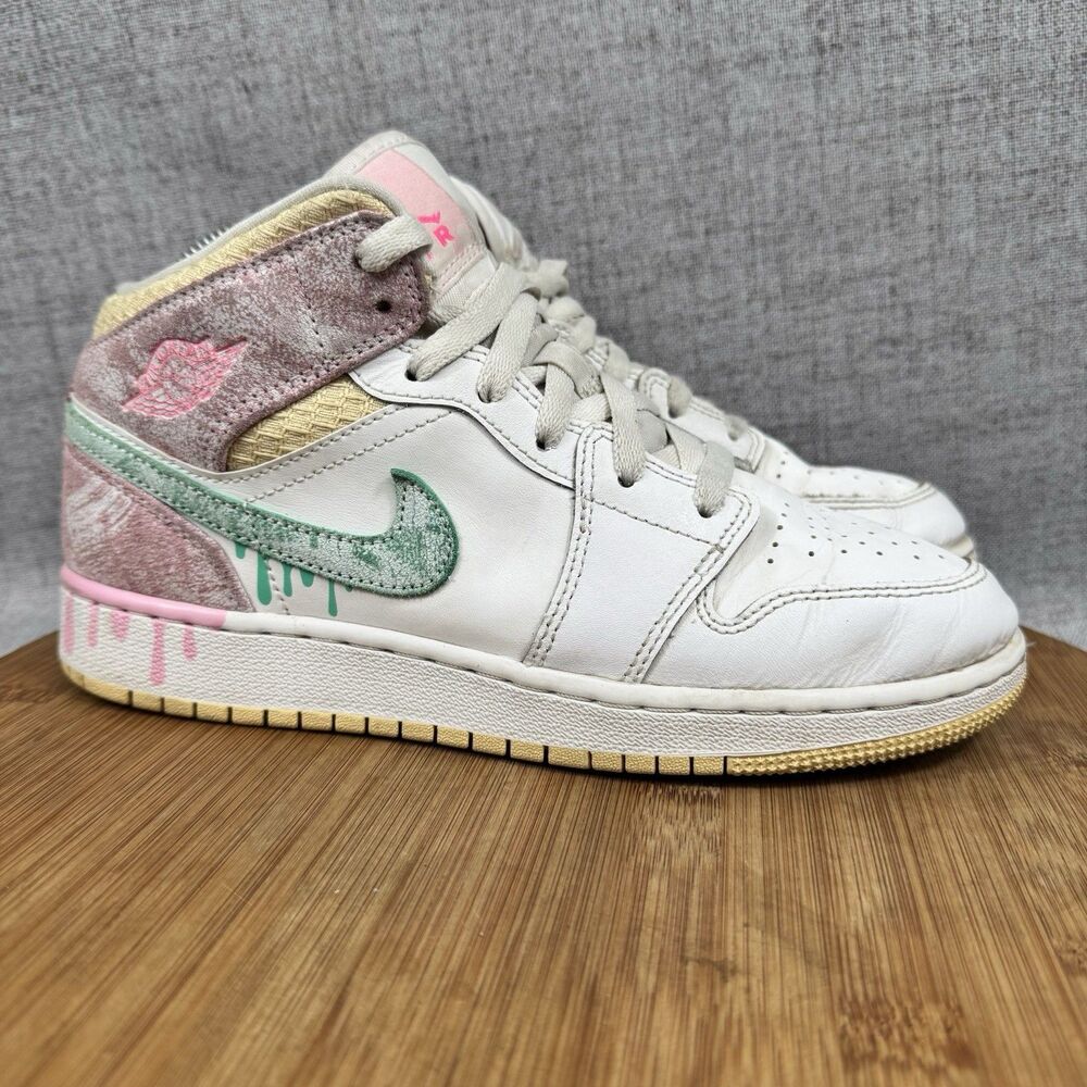 Nike Air Jordan 1 Mid SE GS Paint Drip Ice Cream Size 6 Y